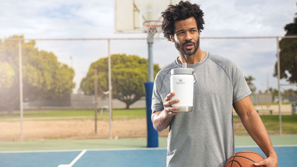 The Dangers of Dehydration (and How to Avoid Them)