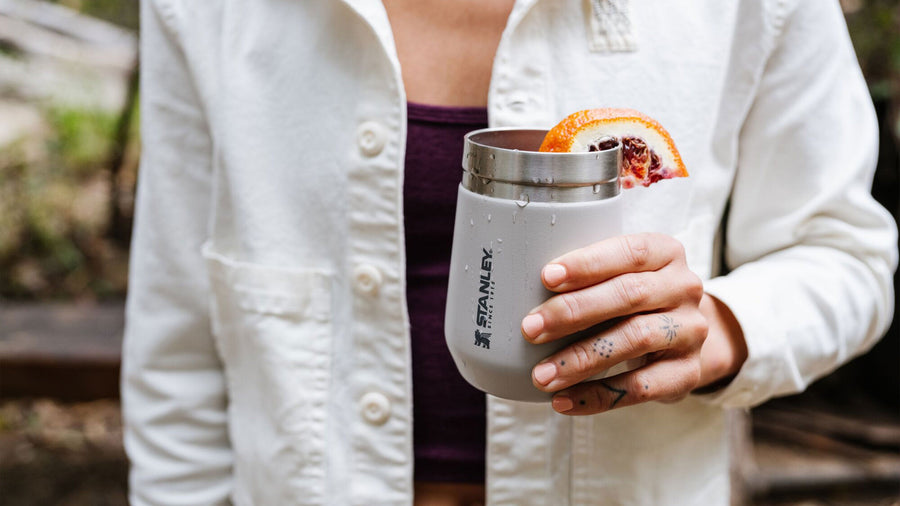 8 Of The Best Drinks To Stay Hydrated (And 3 Of The Worst!)