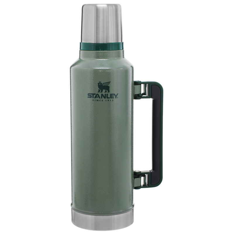 Stanley 1913 Classic Legendary Bottle 2 QT in Hammertone Green