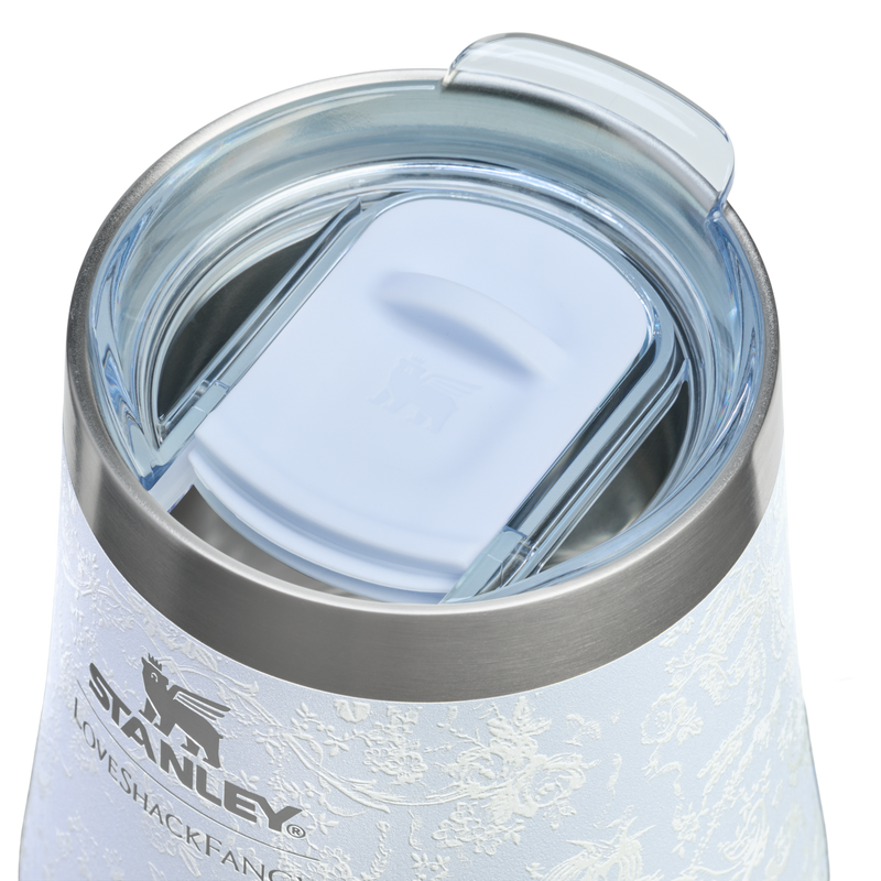 Stanley 1913 Stanley 1913 x LoveShackFancy Holiday Reserve All Day Wine Set 34 OZ 11 OZ in Toscana Toile Alpine Blue | Lid Detailed View