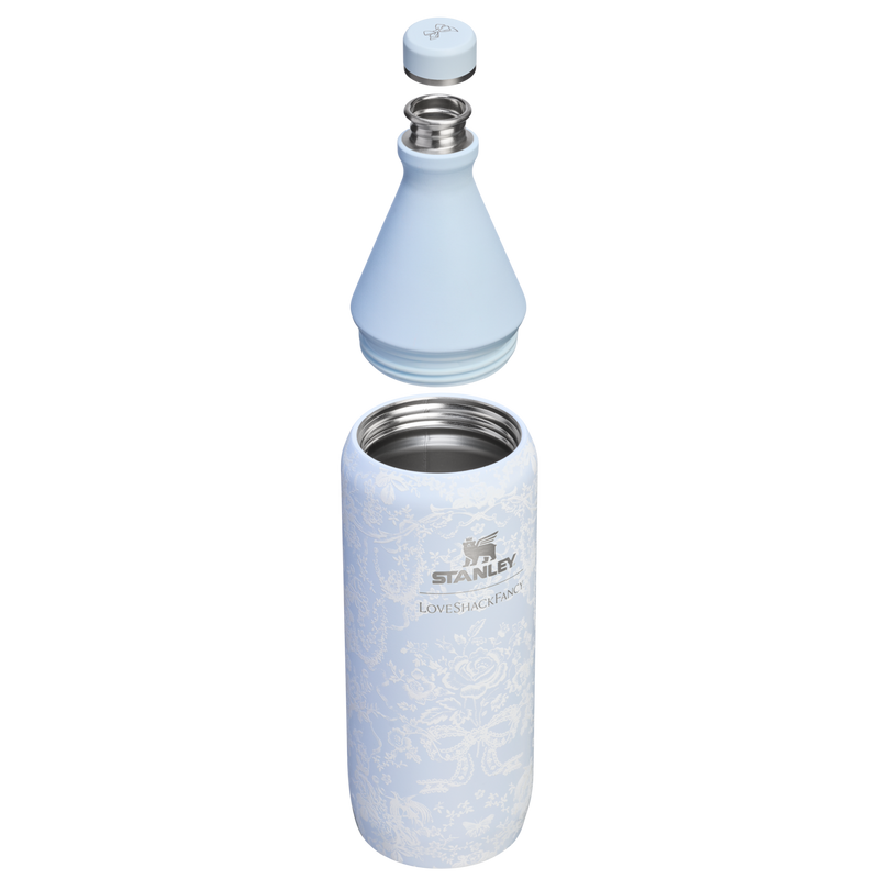 Stanley 1913 Stanley 1913 x LoveShackFancy Holiday Reserve All Day Wine Set 34 OZ 11 OZ in Toscana Toile Alpine Blue | Cross Section View