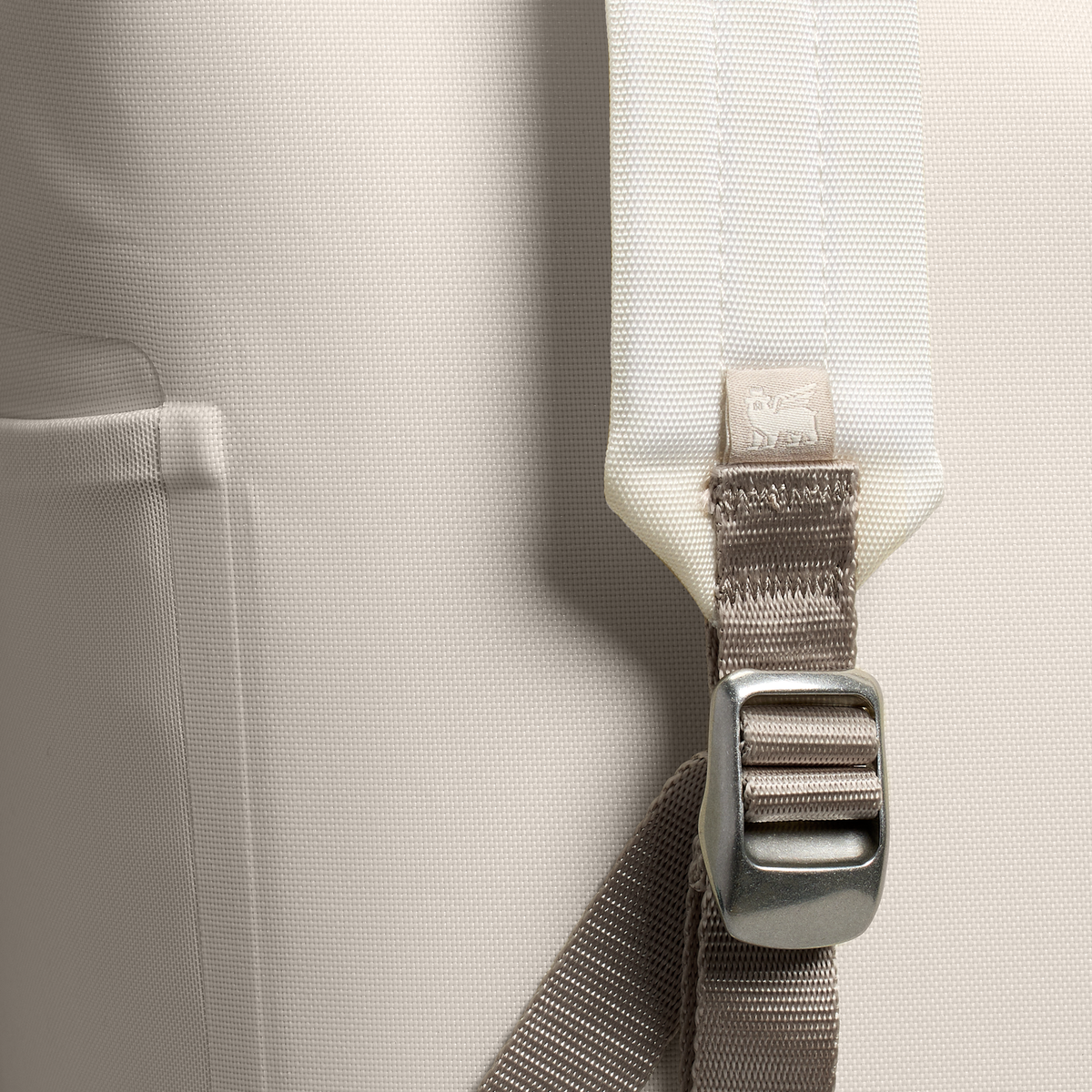 Stanley 1913 The All Day Madeleine Mini Cooler Backpack 20 Can 14 QT 13.2 L in Cream | Detailed View