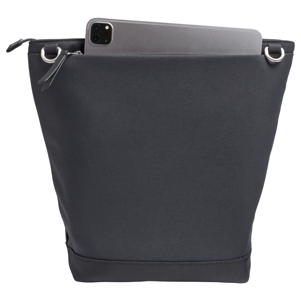 Stanley 1913 The Standby Satchel 10.57 QT in Black | Back Pocket View