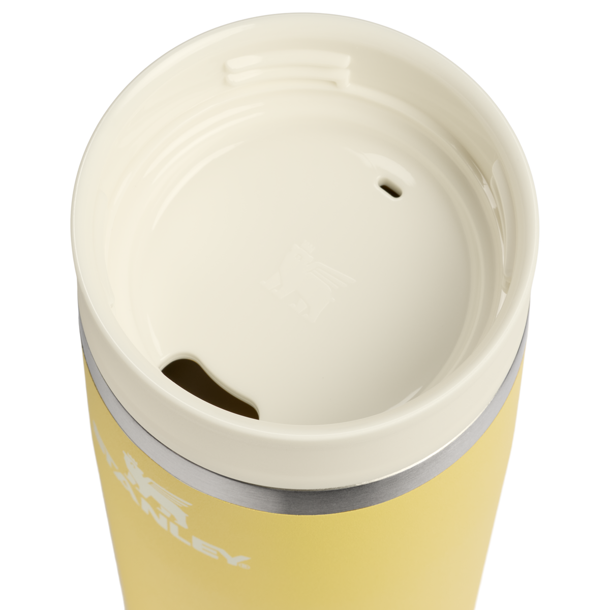 Stanley 1913 The Café-To-Go Travel Mug 20 OZ in Daffodil | Lid Detailed View