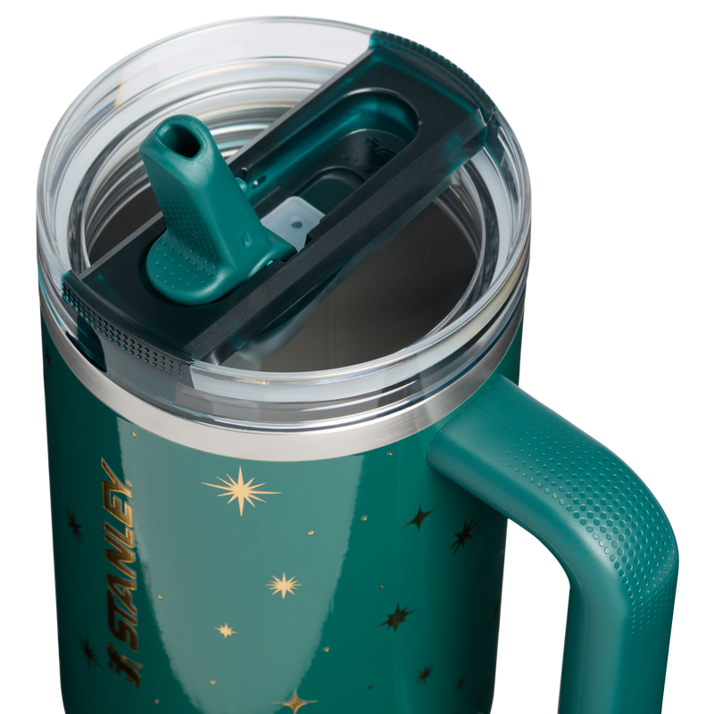 Stanley 1913 The Quencher® ProTour Flip Straw Tumbler 30 OZ in Shadow Green Night Sky | Lid Detailed View